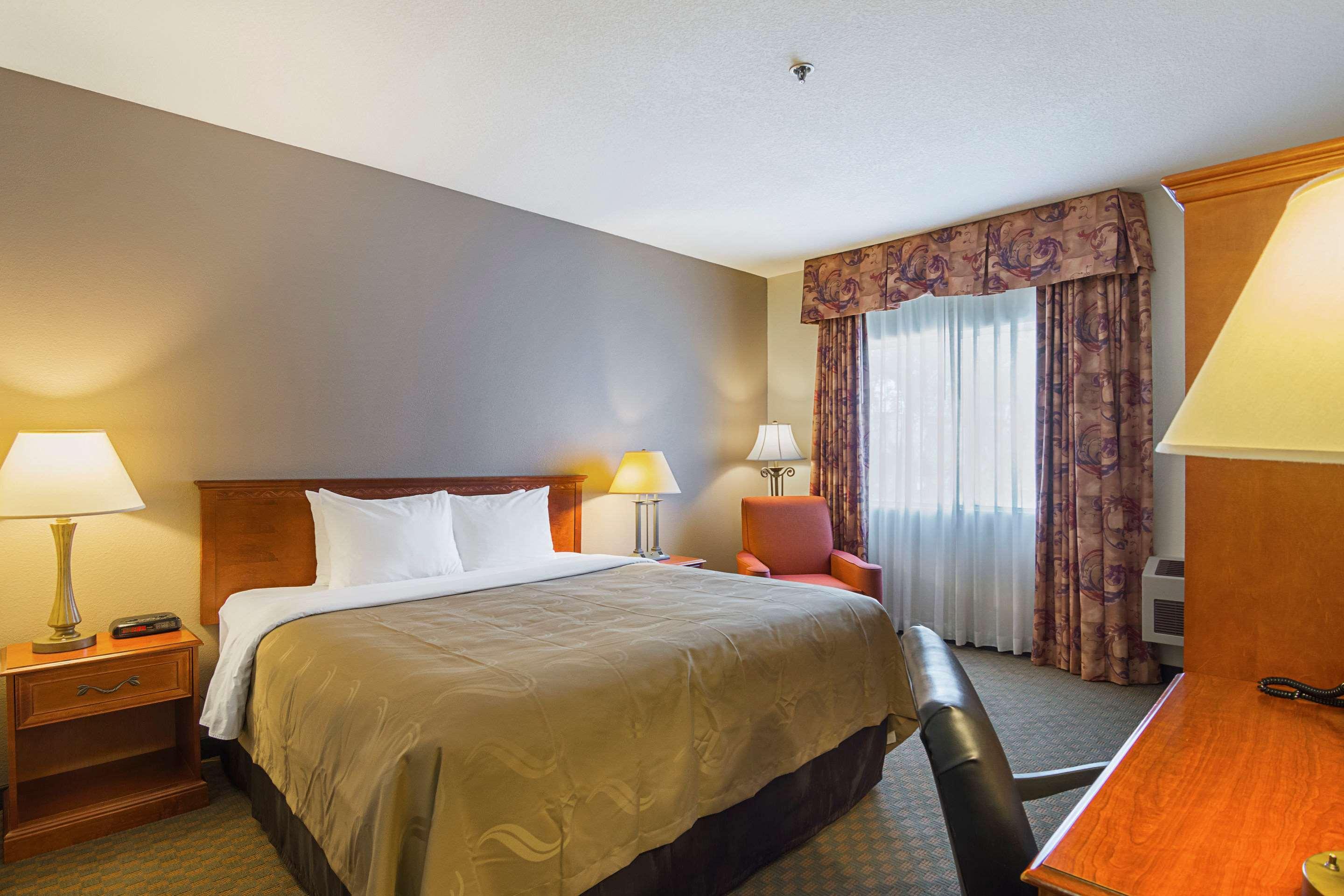 Quality Inn Fresno Yosemite Airport Eksteriør billede
