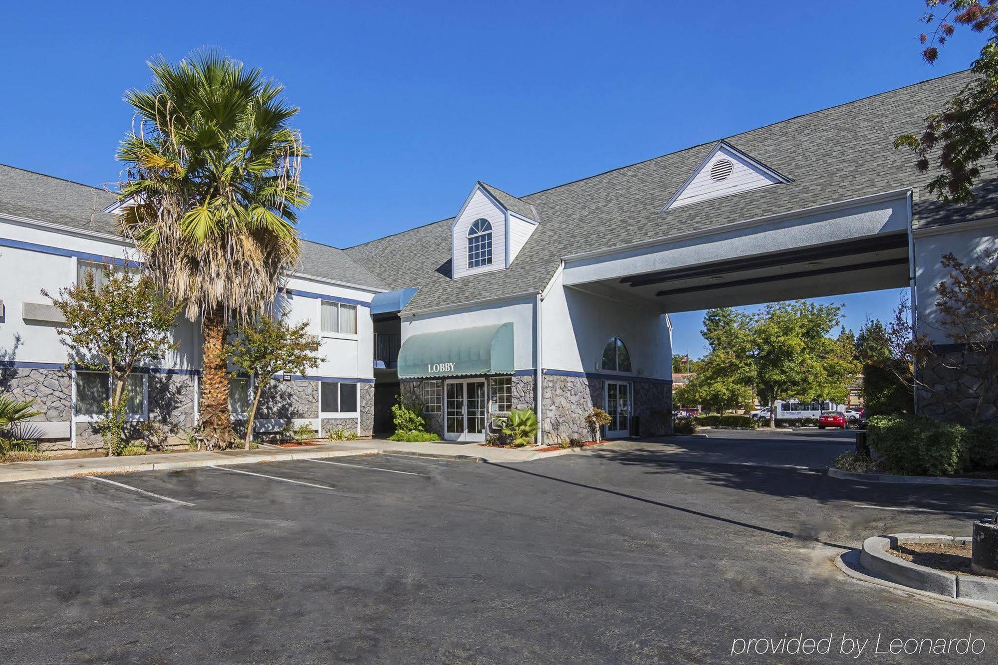 Quality Inn Fresno Yosemite Airport Eksteriør billede
